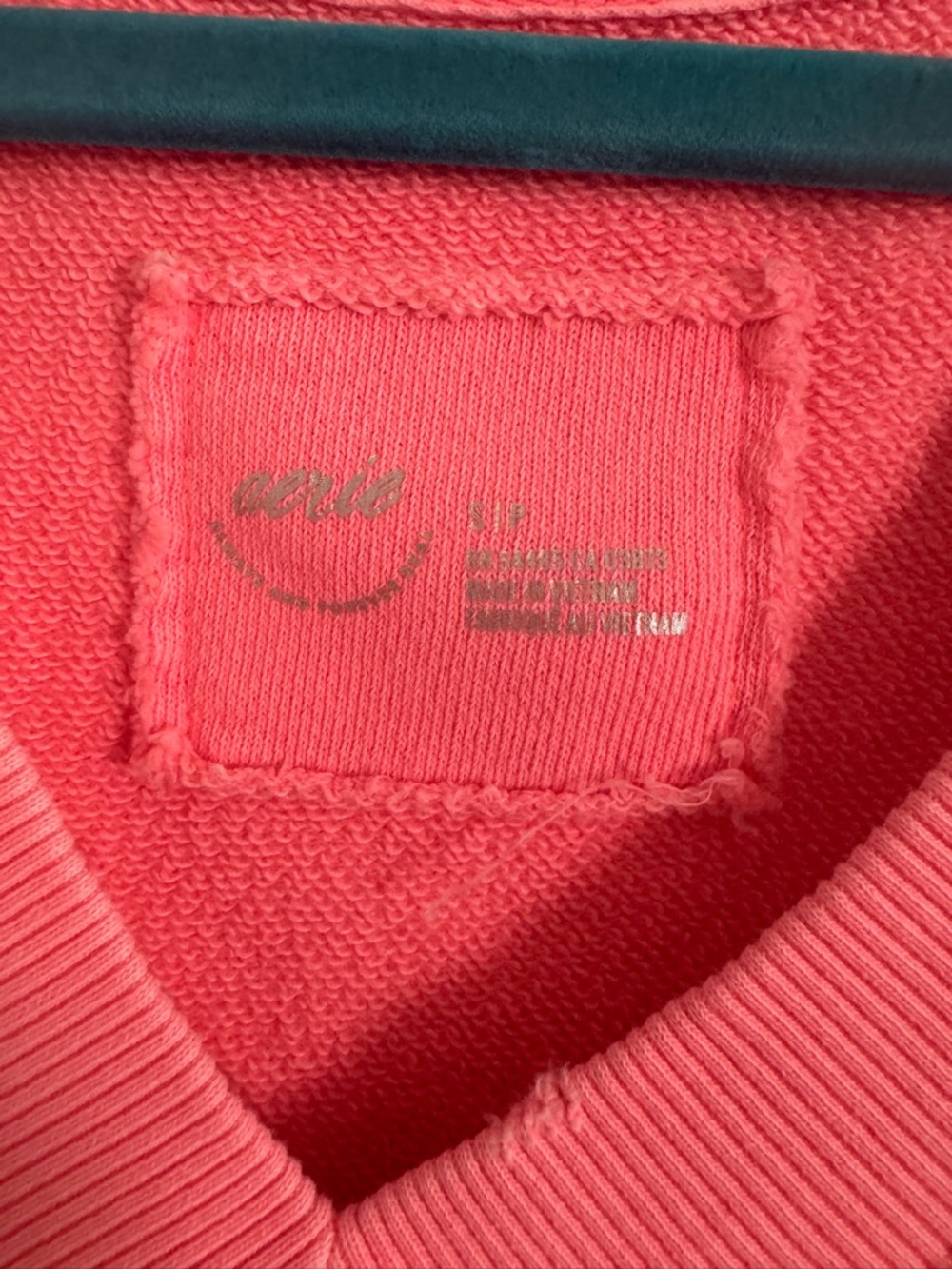 aerie Coral Pink V-Neck Relaxed Sweater - Picture 2 of 4